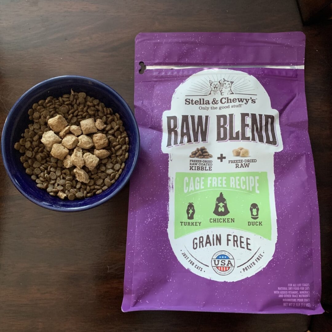 Stella & Chewy’s Raw Coated Cat Kibble Review | The Catnip Times