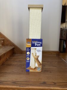 SmartCat scratcher is sturdy!